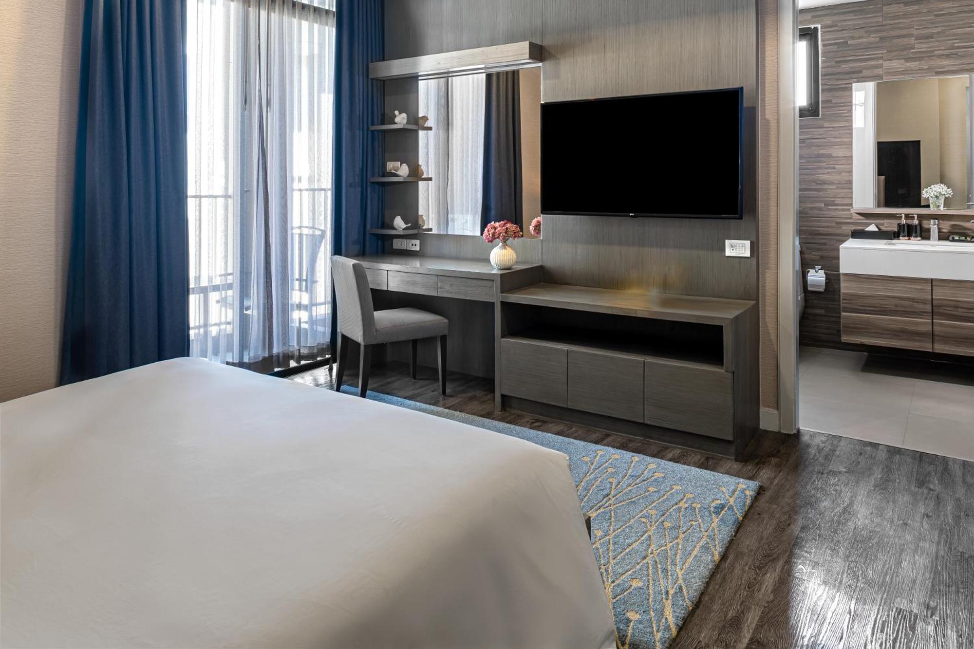 Metropolis Suites Bangkok, Tapestry Collection By Hilton Dış mekan fotoğraf