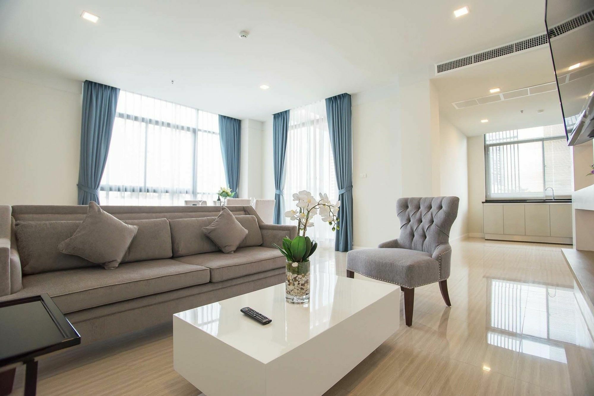 Metropolis Suites Bangkok, Tapestry Collection By Hilton Dış mekan fotoğraf