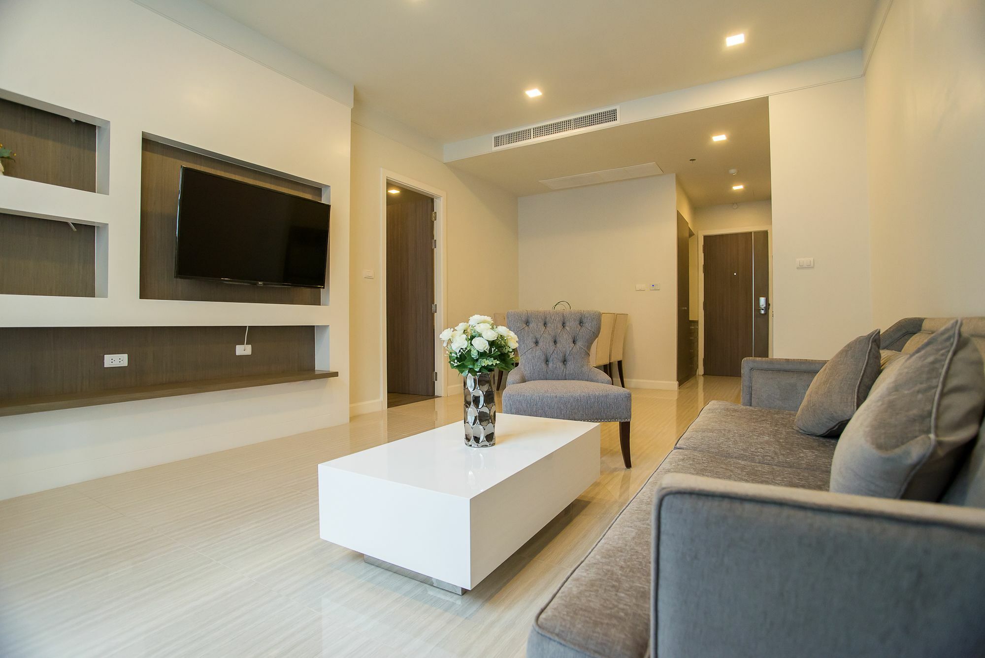 Metropolis Suites Bangkok, Tapestry Collection By Hilton Dış mekan fotoğraf